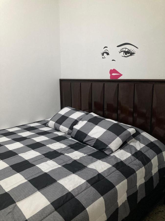 The Little Blue House Apartment Гуаяма Екстериор снимка