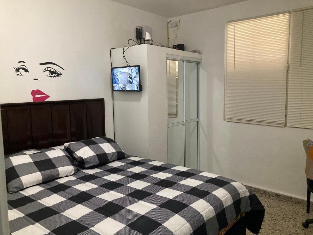 The Little Blue House Apartment Гуаяма Екстериор снимка